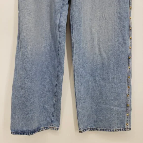 Universal Thread Studded Mid Rise 90s Baggy Jeans 16 Womens Light Wash Blue NEW - Picture 6 of 12